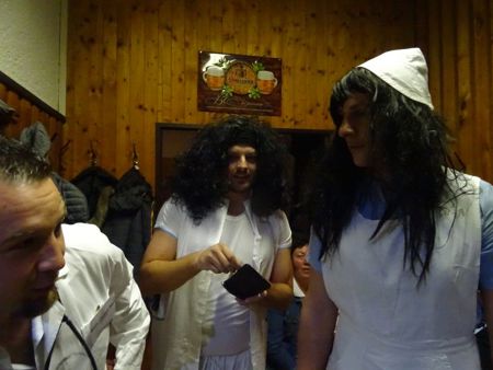 v_1118_23831.jpg