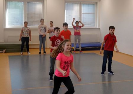 v_1108_23417.jpg