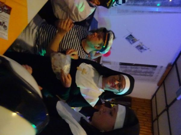 v_1118_23898.jpg