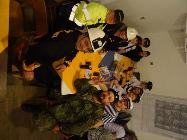 v_1118_23885.jpg