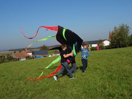 v_1050_22060.jpg
